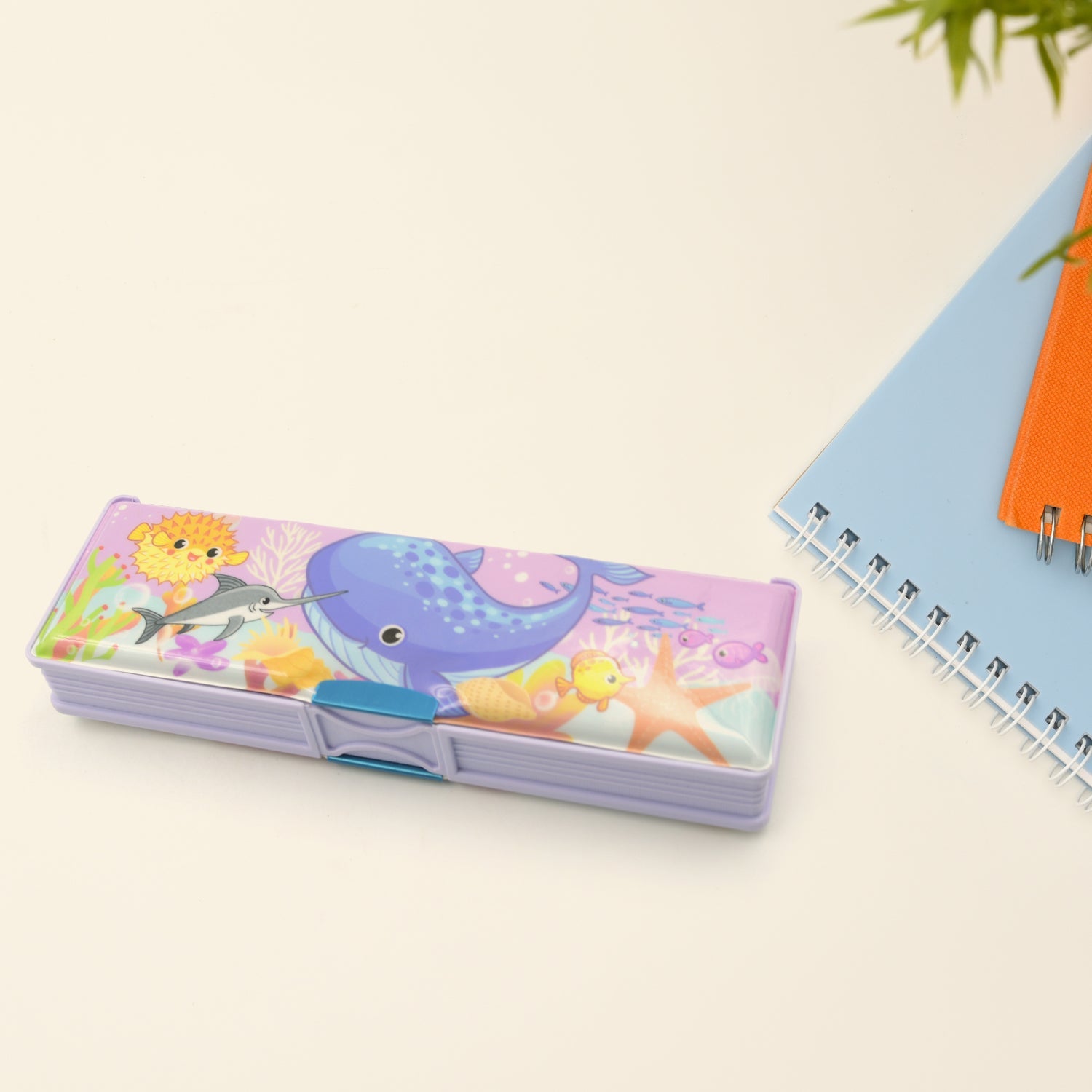 Cartoon-printed plastic pencil case with double compartments Cartoon-printed plastic pencil case with double compartments